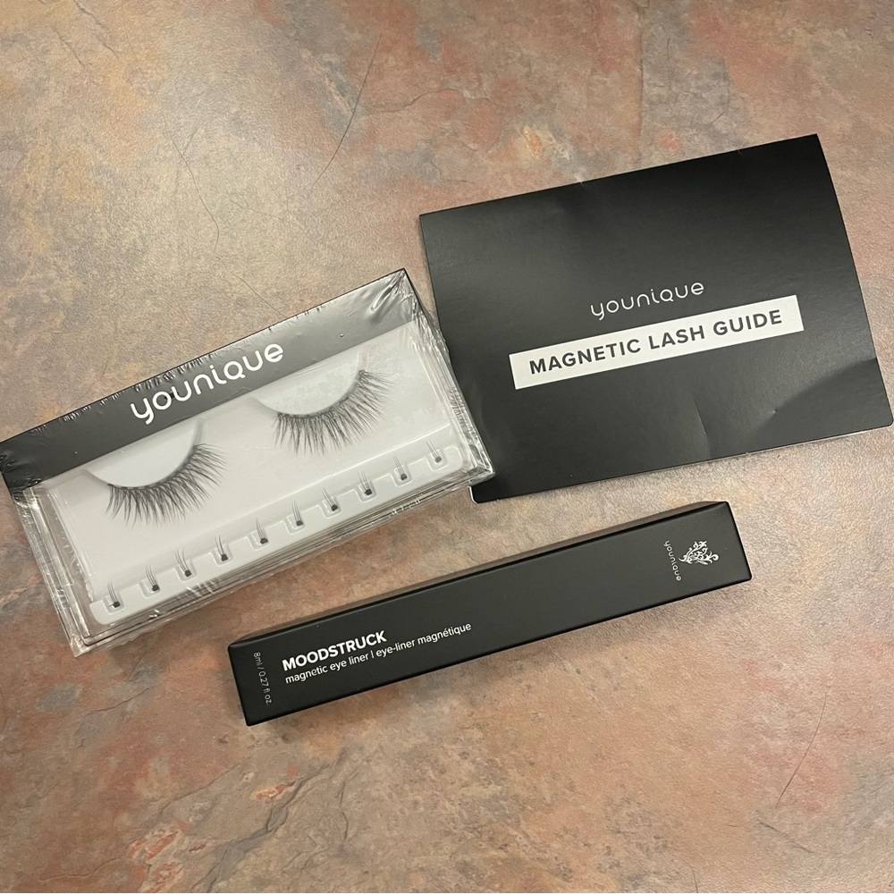 Younique magnetic false lash and liner set